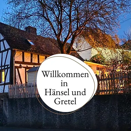Haensel & Gretel Fachwerkhaus Mit Garten Im Westerwald Hundsdorf